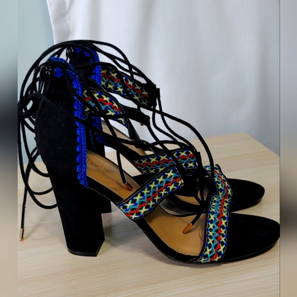 Bamboo Lace Up Heels  Size 9